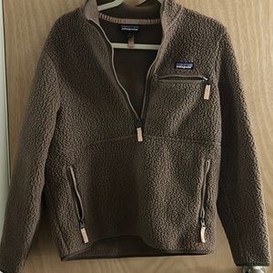 Patagonia dusky brown pullover